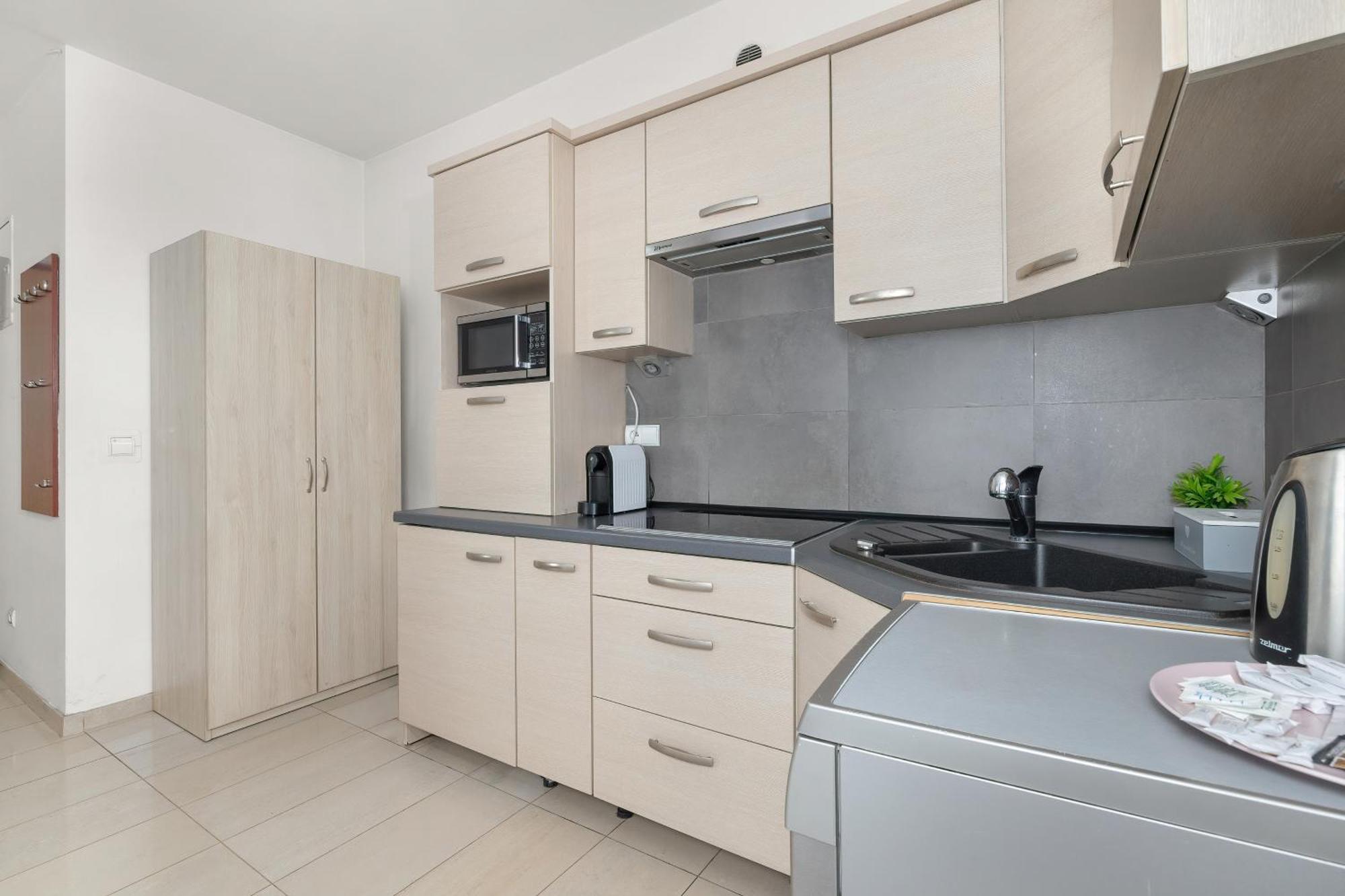 Przestronne Apartamenty W Zakopanem Z Trzema Sypialniami I Parkingiem By Noclegi Renters Екстер'єр фото