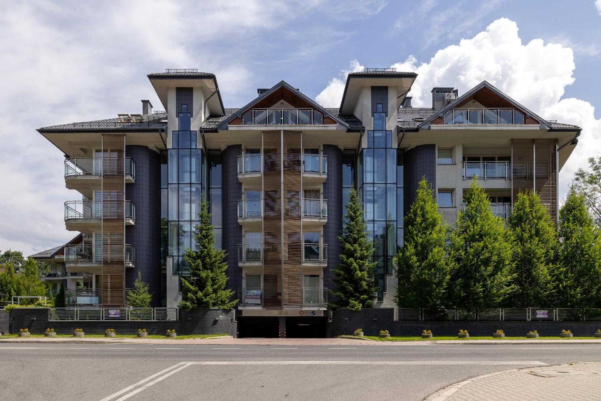 Przestronne Apartamenty W Zakopanem Z Trzema Sypialniami I Parkingiem By Noclegi Renters Екстер'єр фото